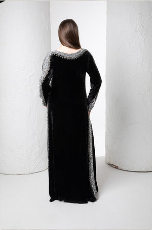 Loose Fit Jalabiya in velvet Fabric , Hand embroidered