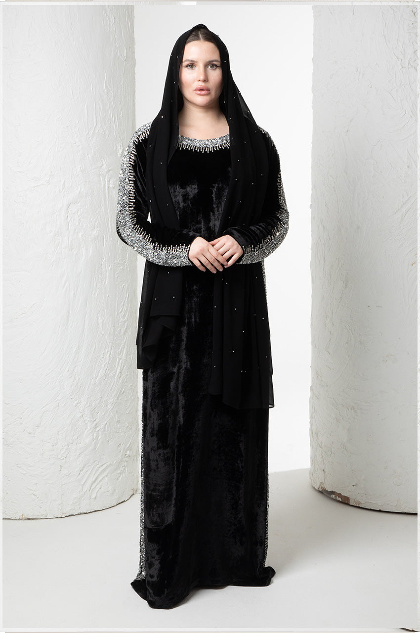 Loose Fit Jalabiya in velvet Fabric , Hand embroidered