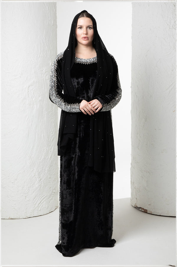 Loose Fit Jalabiya in velvet Fabric , Hand embroidered