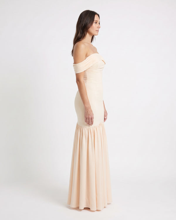 Ivoire Mermaid Gown – side view