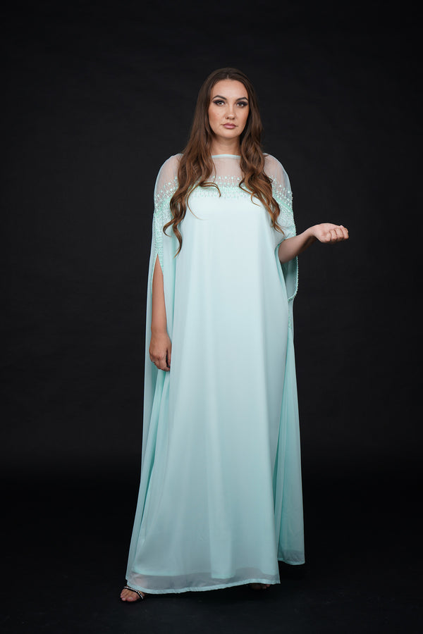 جلابية زرقاء فاتحة